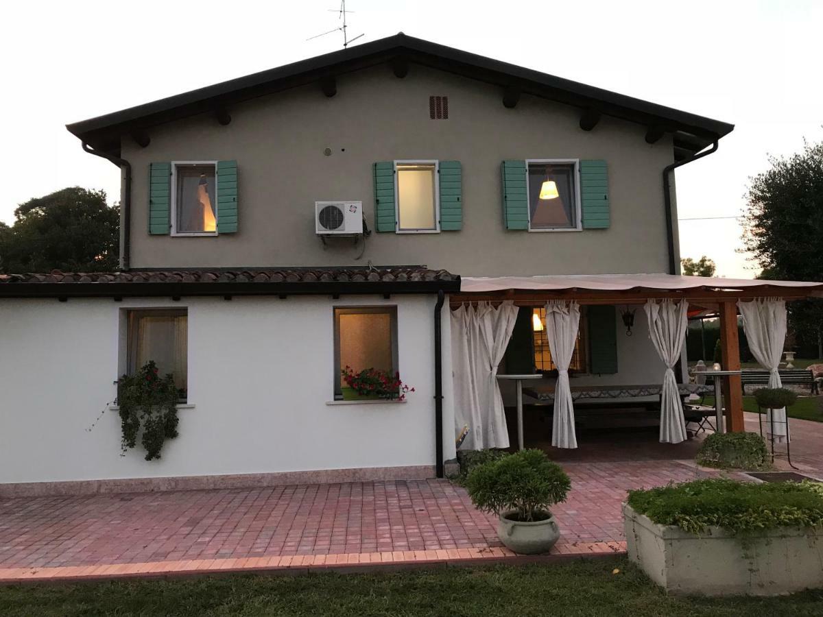 Appartamento "Casa Vacanze Corte Ara Decima" Sona Bagian luar foto