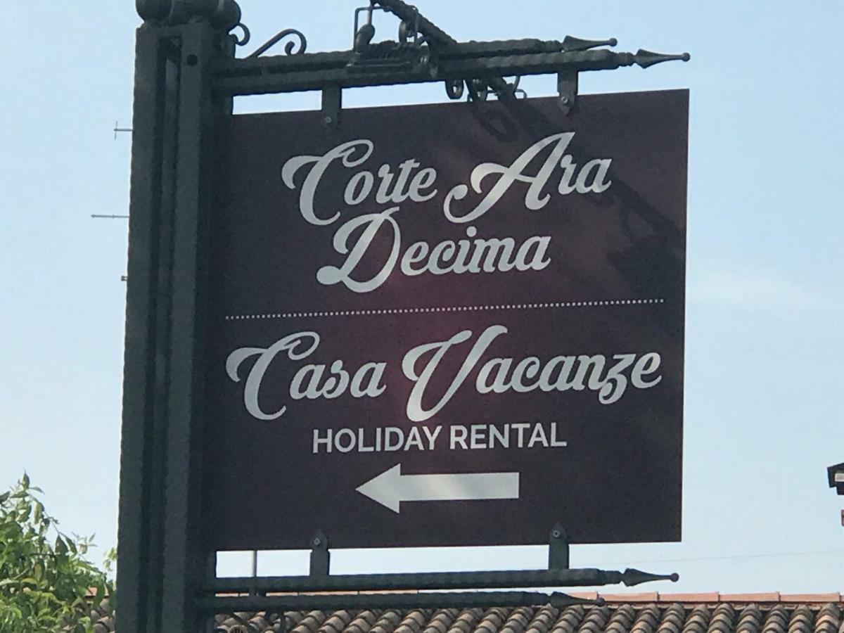Appartamento "Casa Vacanze Corte Ara Decima" Sona Bagian luar foto